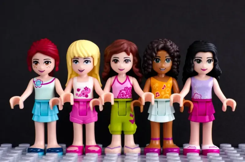 Zaplanuj wycieczkę do Heartlake z najlepszymi zestawami LEGO Friends